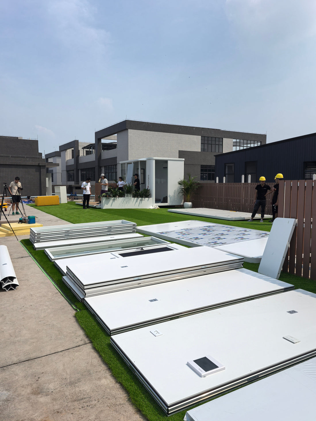 InstantPodl Flat-Pack System: Built for Speed and Simplicity